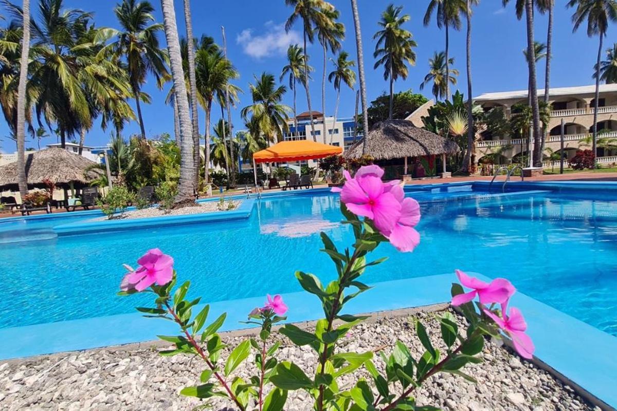 Hotel Cortecito Inn Bavaro بونتا كانا المظهر الخارجي الصورة